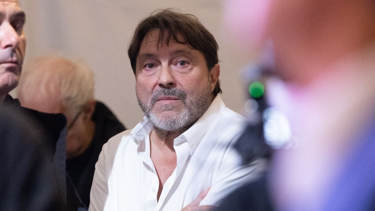 Rai richiama Ranucci sulle ospitate esterne. Il conduttore di Report: “Stupito, ma mi adeguo”
