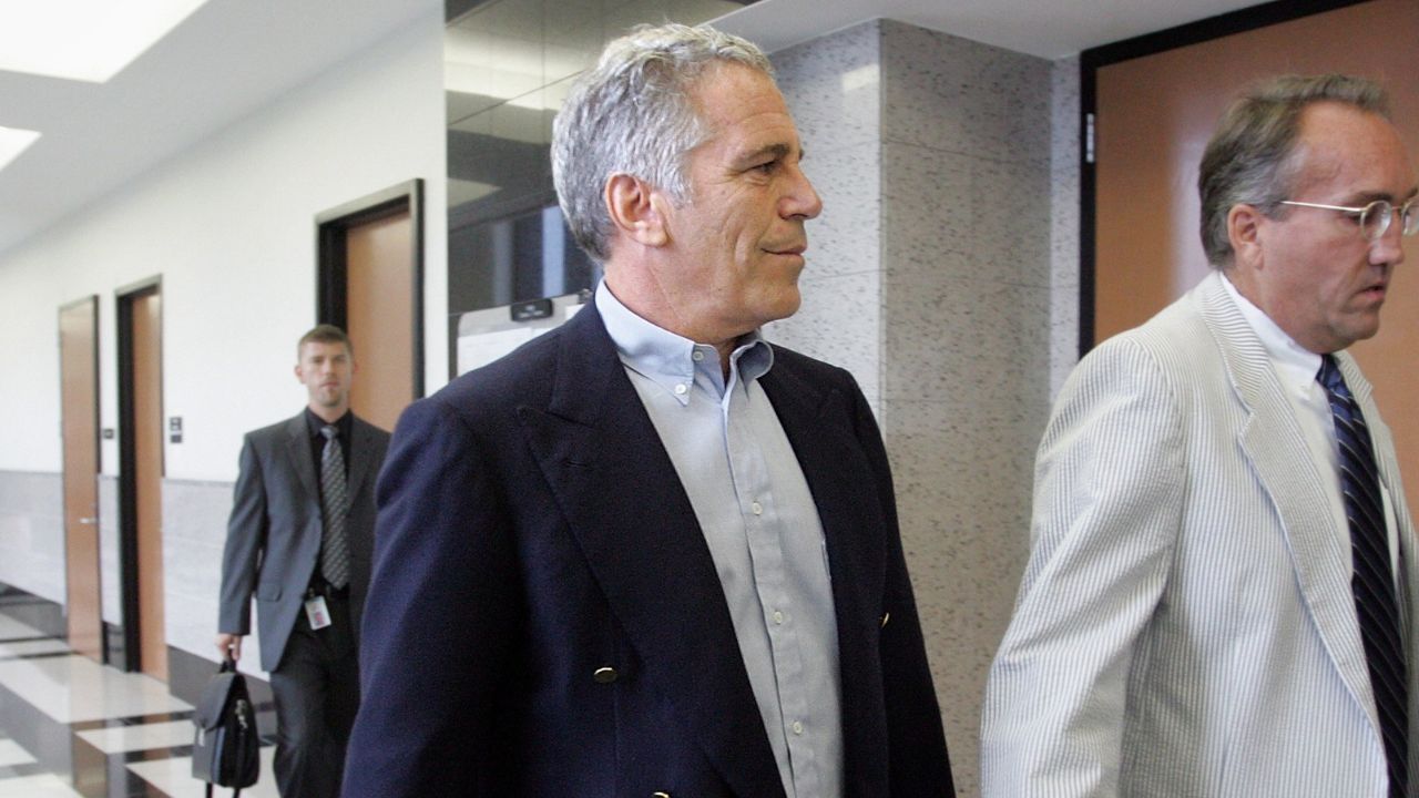 Epstein files, le mail con il “sultano” della logistica: “Mi è piaciuto molto il video della tortura”. Donne, training, Kiswa e contatti sauditi nei documenti senza censure