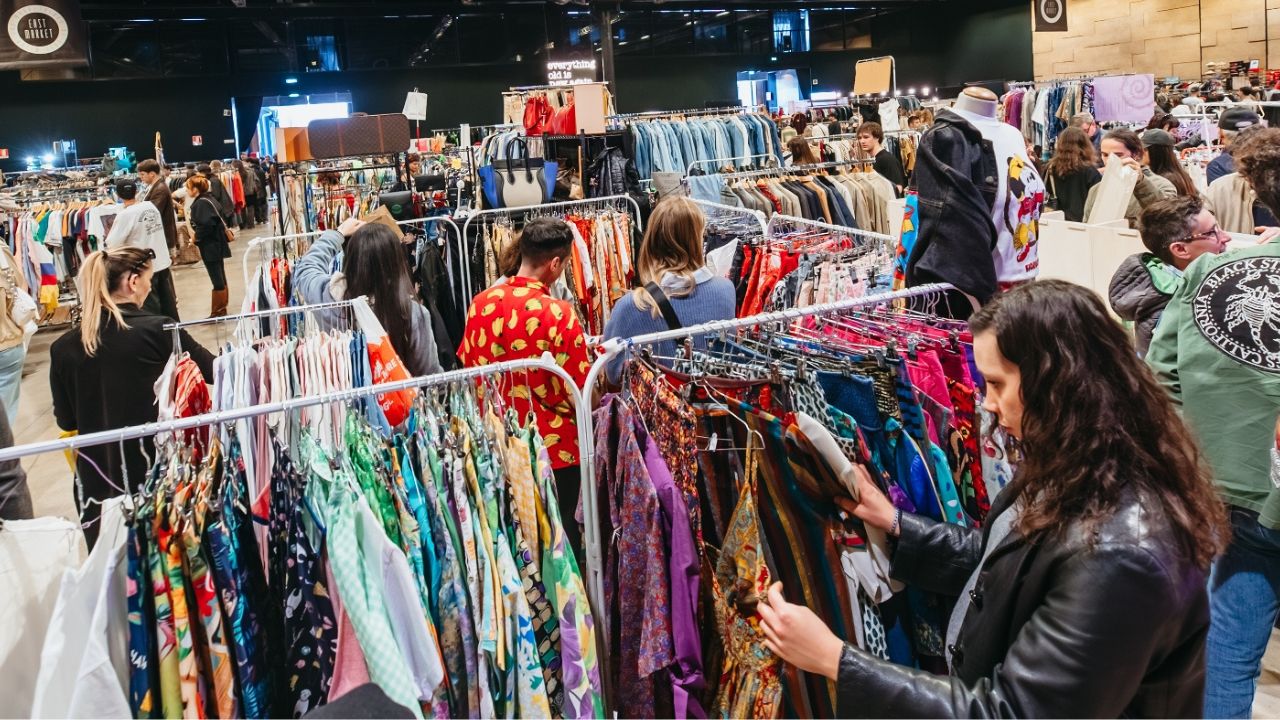 East Market, anche a febbraio lo shopping è vintage