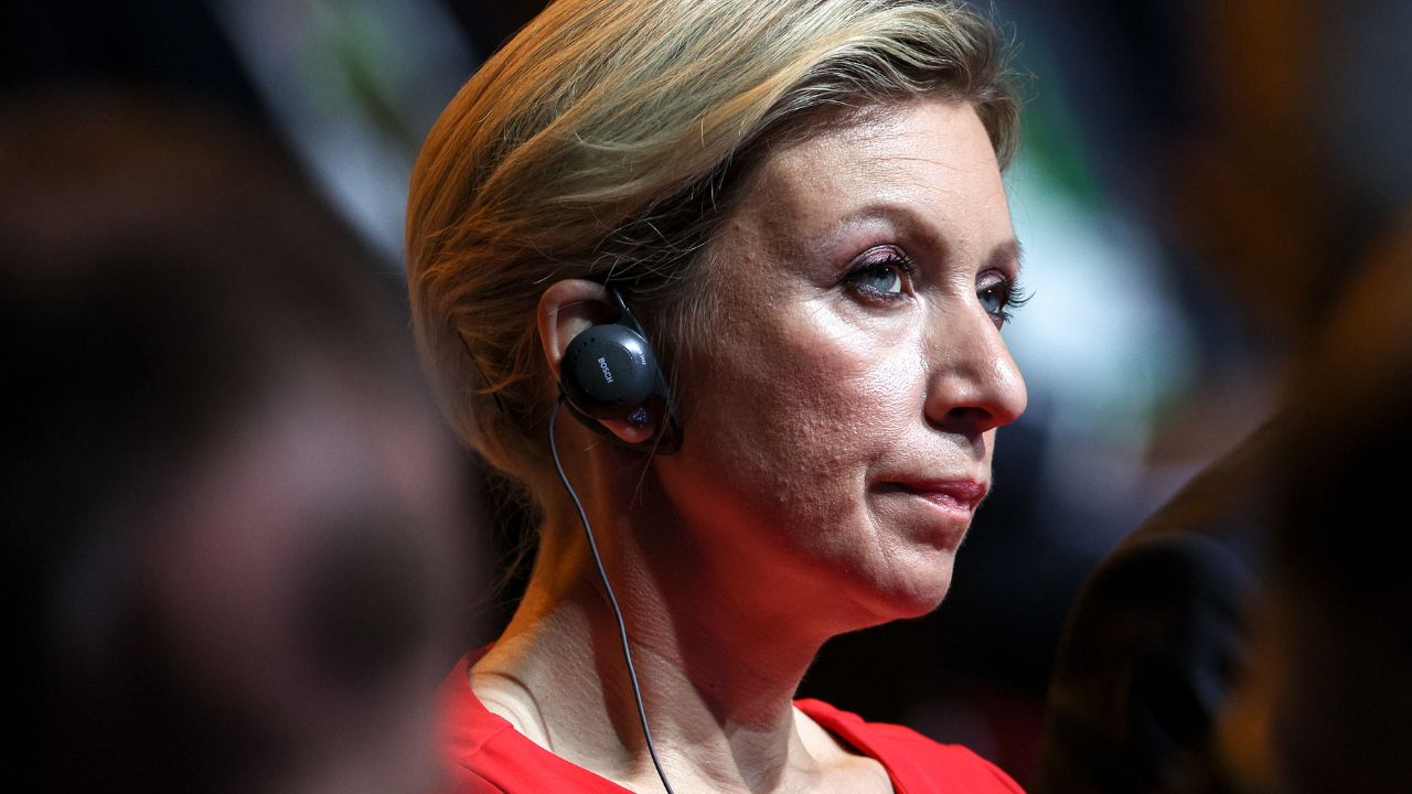 Zakharova si copre di ridicolo: accusa l’Italia, ma gli hacker filorussi firmano l’attacco alle Olimpiadi con tanto di bandierina